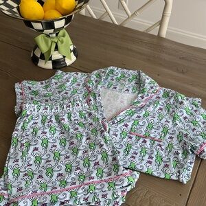 Roller Rabbit Pajama Short Set